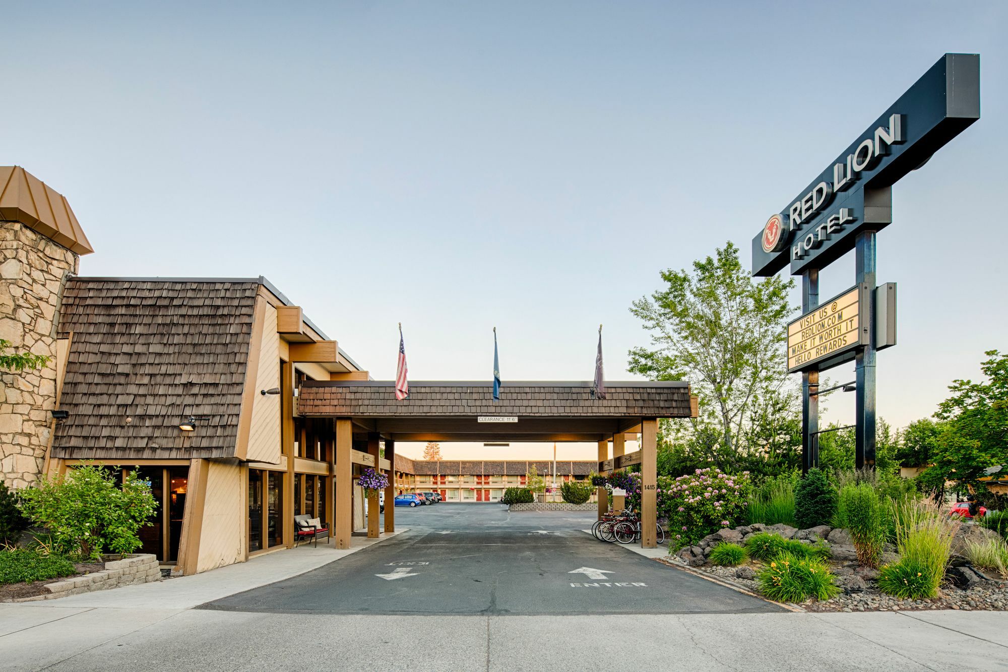 Waypoint Hotel Bend Extérieur photo